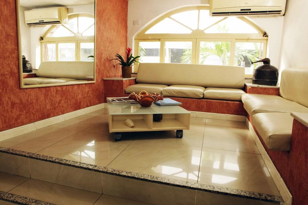 Hotel Novo Biarritz Copacabana Рио-де-Жанейро Экстерьер фото